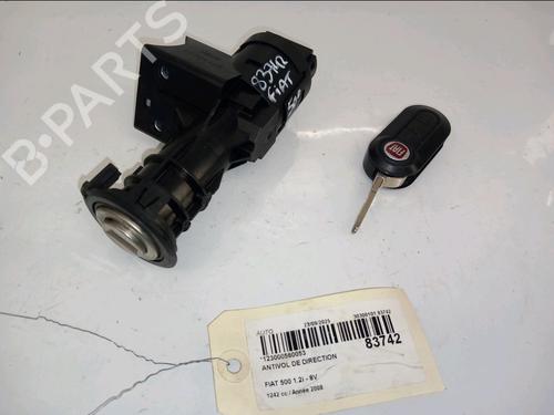 Used Ignition barrel FIAT 500 (312_) 1.2 (312AXA1A) (69 hp) 30414845