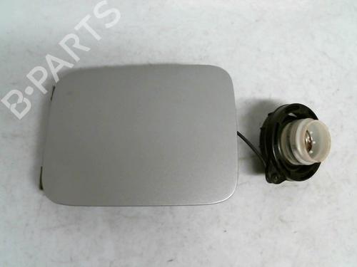 Used Fuel flap HYUNDAI ELANTRA III (XD) 2.0 CRDi (113 hp) 30428706