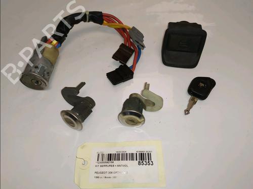 Used Electronic module Electronic module PEUGEOT 306 Hatchback (7A, 7C, N3, N5) [1993-2003] 33749383 33749383