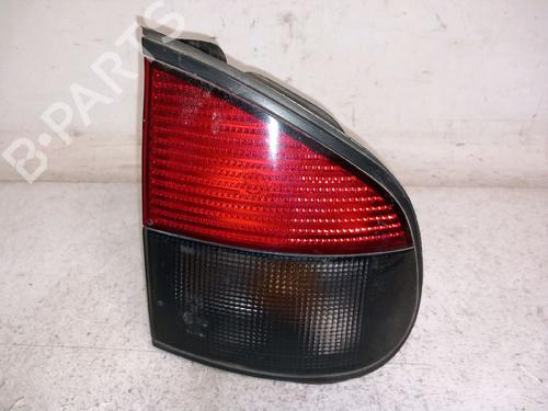 Used Right taillight RENAULT SAFRANE I (B54_) 2.2 (B543) (137 hp) 30433295