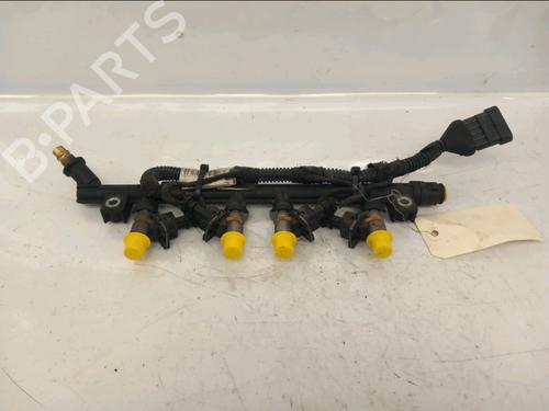 Used Injection rail FIAT 500 (312_) 1.2 (312AXA1A) (69 hp) 32131312