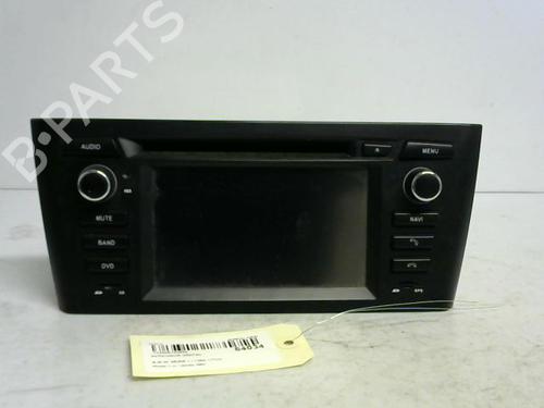 Used Display monitor BMW 1 (E81) 120 d (177 hp) 30434031
