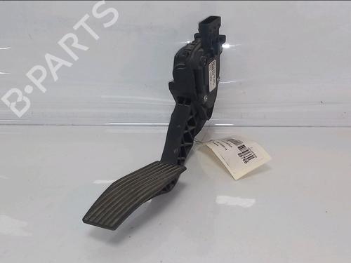Used Pedal Pedal 38432773 38432773