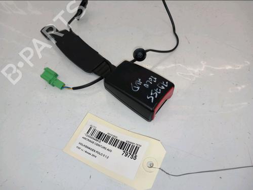 Used Seat buckle VW POLO V (6R1, 6C1) 1.2 TSI 16V (90 hp) 30800534