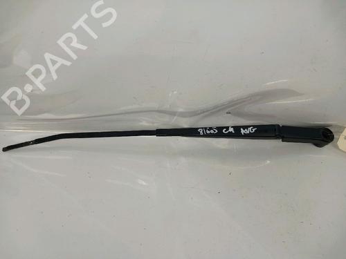 Used Front windshield wiper arm Front windshield wiper arm 30414263 30414263