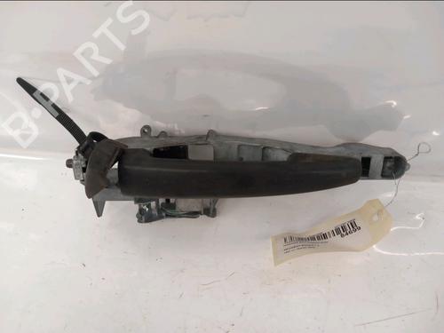 Used Front left exterior door handle Front left exterior door handle 32226196 32226196