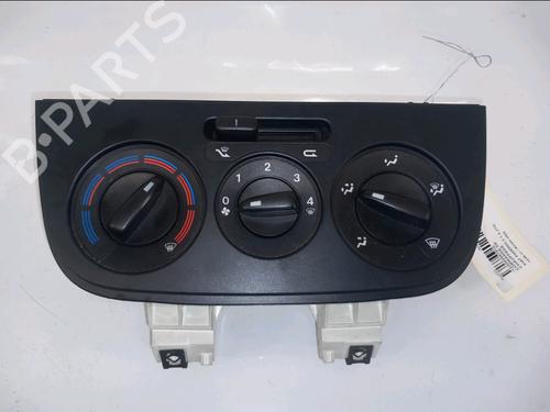 Used Climate control FIAT FIORINO Box Body/MPV (225_) 1.3 D Multijet (225BXD1A, 225BXB1A, 225BXB11) (75 hp) 30426557