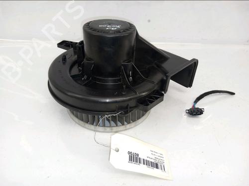 Used Heater blower motor AUDI A1 (8X1, 8XK) 1.6 TDI (105 hp) 30800464