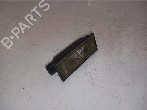 Nummerpladelys RENAULT CLIO IV Grandtour (KH_) 1.5 dCi 90 (KHN3, KHN4) (90 hp) 32226261