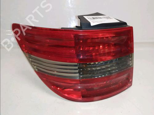 Used Left taillight Left taillight 39233210 39233210