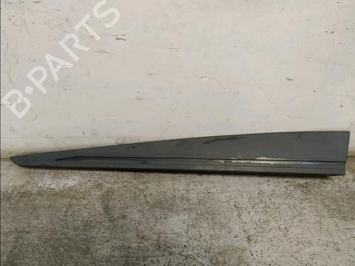 Used Door moulding trim RENAULT CLIO IV (BH_) 1.5 dCi 90 (90 hp) 31750250