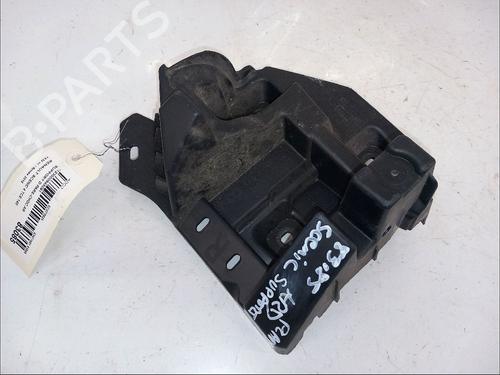 Used Rear bumper bracket RENAULT SCÉNIC IV (J9_) 1.3 TCe 140 (140 hp) 30434580