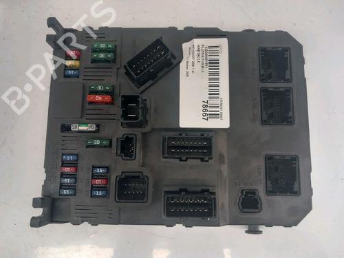 Zekeringkast PEUGEOT 206 Hatchback (2A/C) 1.4 i (75 hp) 30419670