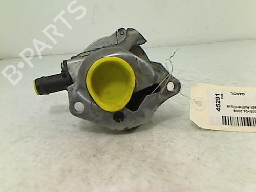Used Vacuum pump RENAULT CLIO III (BR0/1, CR0/1) 1.5 dCi (C/BR0G, C/BR1G) (68 hp) 30421737