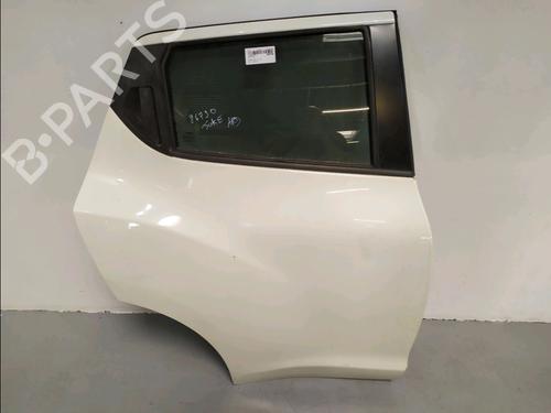 Puerta trasera derecha Puerta trasera derecha NISSAN JUKE (F15) 1.2 DIG-T (115 hp) 37483874 37483874