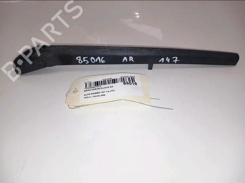 Used Rear windshield wiper arm Rear windshield wiper arm ALFA ROMEO 147 (937_) 1.9 JTDM 8V (937.AXD1A, 937.AXU1A, 937.BXU1A) (120 hp) 35892380 35892380