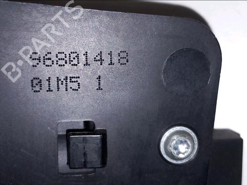 Front left interior door handle PEUGEOT 1007 (KM_) 1.4 | BP36962572I13 - Image 4
