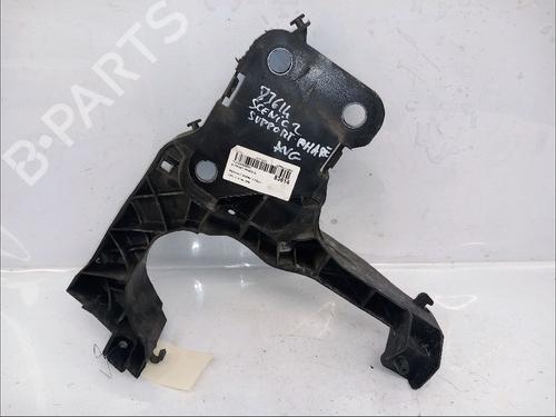 Wspornik lampy przedniej prawej RENAULT SCÉNIC II (JM0/1_) 1.5 dCi (JM16) | BP30414449C156 