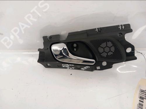Venstre fortil invendig håndtag OPEL CORSA D (S07) 1.3 CDTI (L08, L68) (75 hp) 31822196