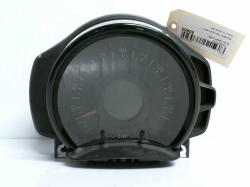 Used Instrument cluster PEUGEOT 108 1.0 VTi (69 hp) 30418756