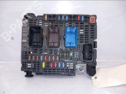 fuse-box-peugeot-508-sw-i-8e_-2010-2011-2012-2013-2014-2015-2016-2017-2018-32226105 main image