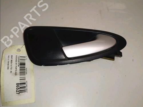 Used Front right interior door handle Front right interior door handle 37627879 37627879