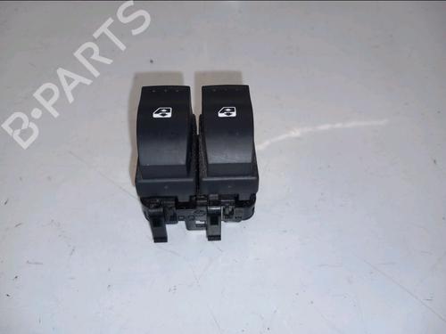 Used Left front window switch RENAULT MEGANE II (BM0/1_, CM0/1_) 1.6 16V (BM0C, CM0C) (113 hp) 30488745