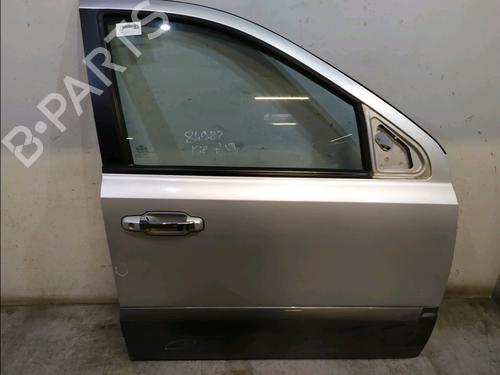 Used Right front door KIA SORENTO I (JC) 2.5 CRDi 4WD (140 hp) 32401921