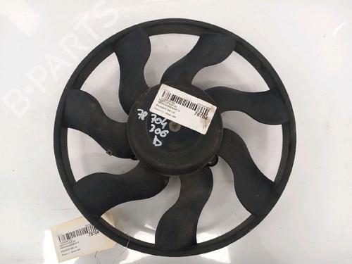Used Radiator fan PEUGEOT 306 Hatchback (7A, 7C, N3, N5) 1.6 (90 hp) 30424594