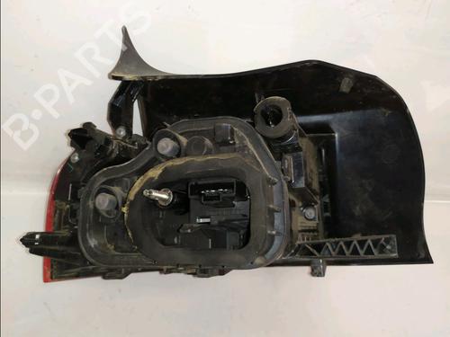 Right taillight CITROËN C4 CACTUS 1.2 THP 110 | BP39705435C35 - Image 2