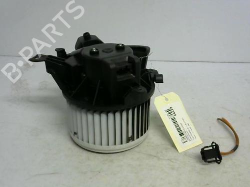 Used Heater blower motor FIAT QUBO (225_) 1.3 D Multijet (225CXB1A, 225AXB1A, 225CXB11, 225AXB11,... (75 hp) 30423669
