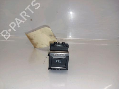 Używane Hamulec ręczny PEUGEOT 208 II (UB_, UP_, UW_, UJ_) 1.2 PureTech 100 (101 hp) 30434383