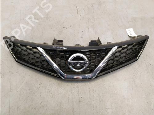 grille-nissan-pulsar-hatchback-c13-2014-39117748 main image