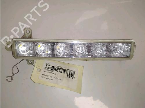 Højre positionslygte Højre positionslygte PEUGEOT 108 1.0 VTi (69 hp) 34231667 34231667