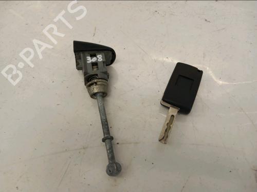 Used Other PEUGEOT 308 I (4A_, 4C_) 1.6 HDi (90 hp) 31578717