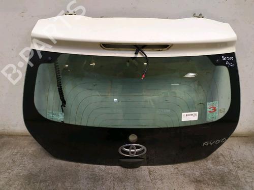 bootlid-window-toyota-aygo-_b4_-2014-30416784 main image