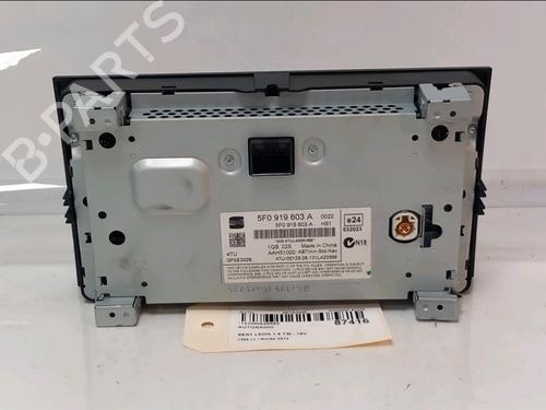 Radio SEAT LEON (5F1) 1.4 TSI | BP40004639E6 - Image 2