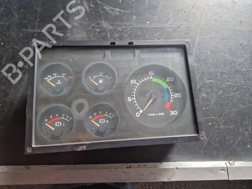 Used Instrument cluster VOLVO FL7 [1985-1999]  31727167