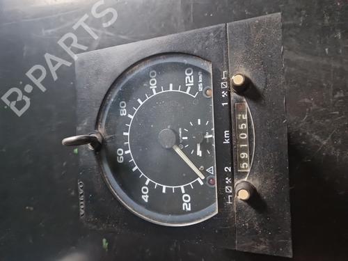 Used Instrument cluster VOLVO FL6 [1985-2000]  31727181
