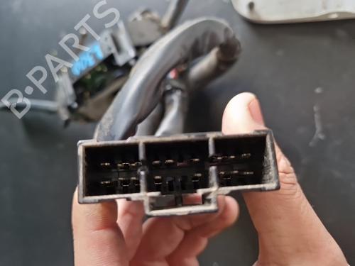 Used Headlight switch MITSUBISHI L 300 III Van (P0_V, P1_V, P2_V) 2.5 D (P05V, P15V) (75 hp) 31727594