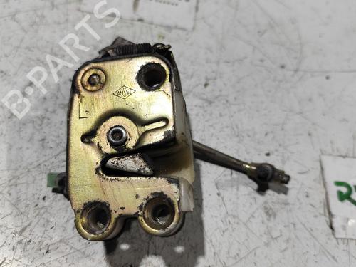 Serratura anteriore sinistra MITSUBISHI Canter (FE3, FE4) V [1985-1997]  31733552