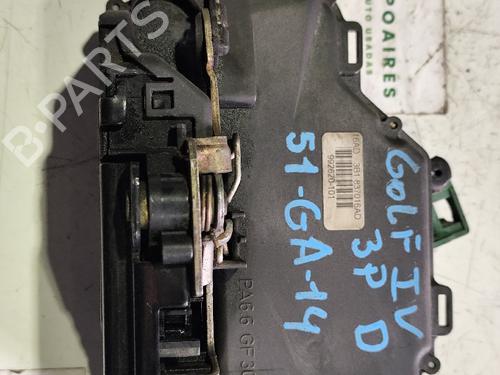 Høyre foran lås VW GOLF IV (1J1) 1.9 TDI (130 hp) 31733857