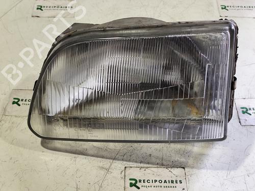 Used Left headlight TOYOTA STARLET (_P8_) 1.0 (EP80_, EP80R) (54 hp) 31733874