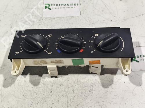 Commande Chauffage RENAULT MASTER II Van (FD) 2.2 dCI 90 (FD0G, FD0N, FD2G, FD2N, FD3G, FD3N) (90 hp) 31734928