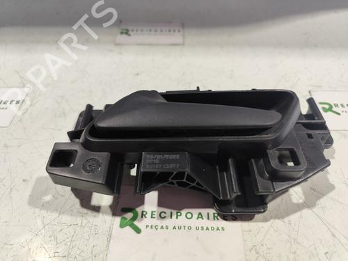 front-left-exterior-door-handle-toyota-proace-city-box-bodympv-bpz_-2019-31736737 main image