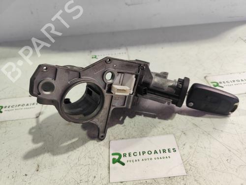 switch-opel-astra-h-a04-2004-2005-2006-2007-2008-2009-2010-2011-2012-2013-2014-31736950 main image