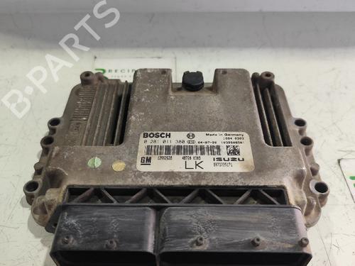 Used Engine control unit (ECU) OPEL ASTRA H (A04) 1.7 CDTI (L48) (100 hp) 31736955