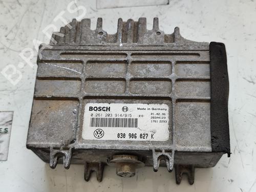 Used Engine control unit (ECU) VW POLO III (6N1) 60 1.4 (60 hp) 31738530