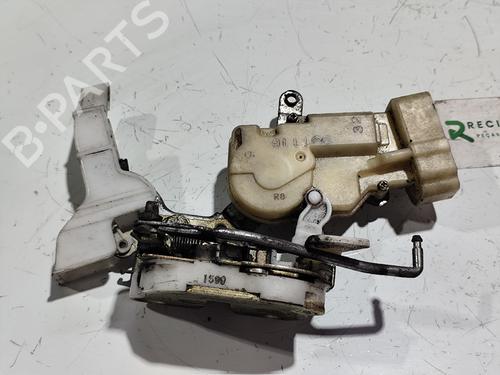 Used Front right lock TOYOTA YARIS VERSO (_P2_) 1.3 (NCP20_, NCP22_, NCP20R, NCP22R) (86 hp) 31738660