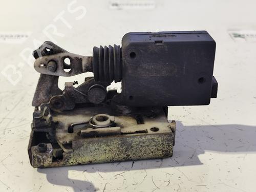 Højre fortil lås PEUGEOT 106 II (1A_, 1C_) 1.5 D (57 hp) 31738797